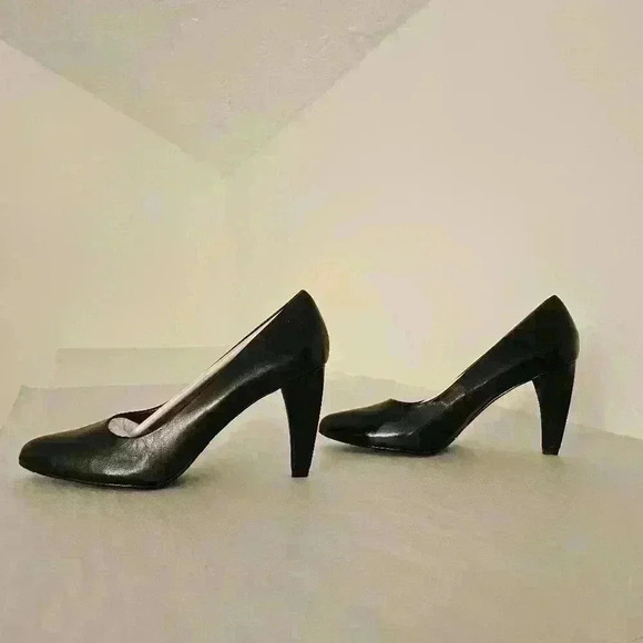 NIB Genuine Leather Fitzwell Raquel Black Kid Leather Pumps 9.5 NIB - Picture 9 of 9